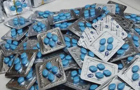 西地那非与爱地那非哪个更好,全面解析助你选择