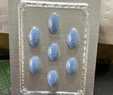 吃完伟哥后3个小时可以喝酒嘛,30粒伟哥价格表：用药安全与费用全解析