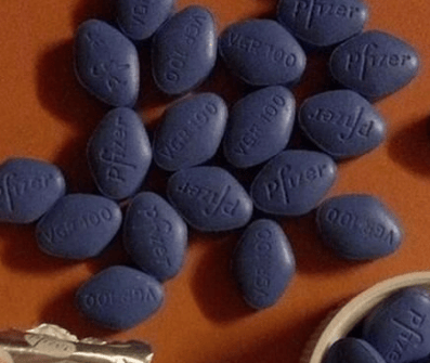 伟哥吃一次能坚持多久,30粒伟哥价格表：一次效果时长与价格全解析